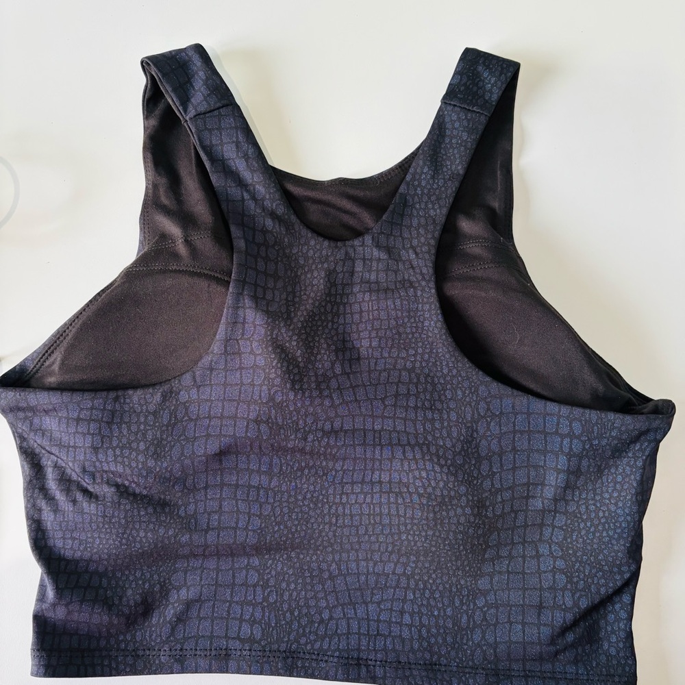 NWT Kyodan Shimmer Snake Print Crop Tank Top Built-in Bra Navy Blue Size M #137 - Picture 3 of 7